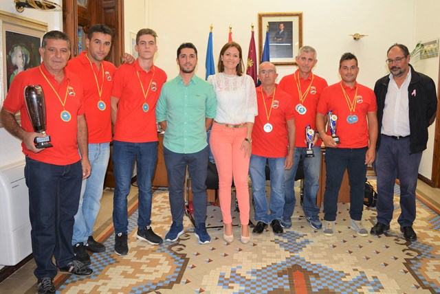 Recepción oficial en el ayuntamiento para la Asociación de Pesca Deportiva Villa de Águilas 