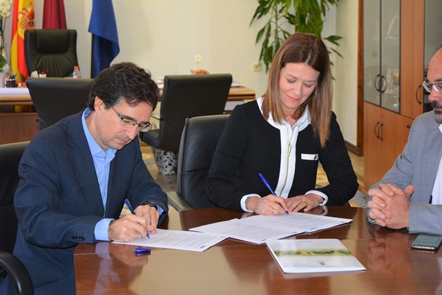 El Ayuntamiento de Águilas e Hidrogea crean un Bono Social de 60.000 euros para ayudar a familias en riesgo de exclusión 