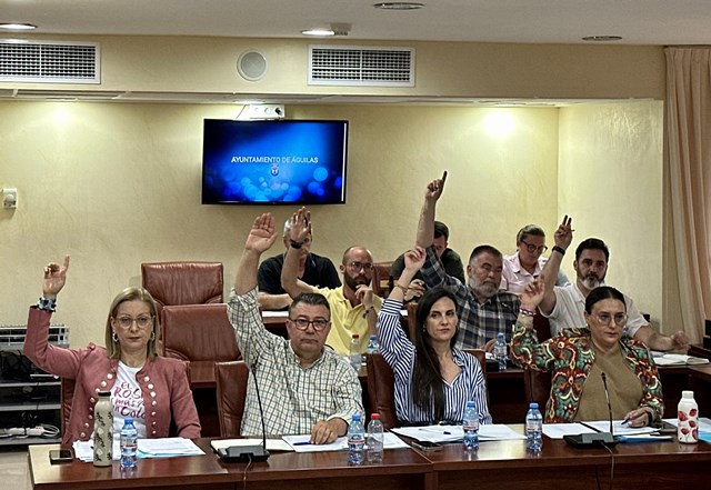 Zaragoza: “La nula gestión del PSOE de Águilas les costará a los aguileños casi 2.300.000 euros en facturas atrasadas”