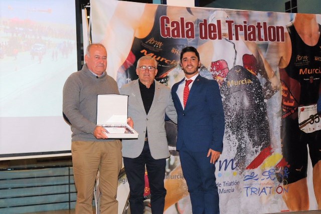 Águilas brilla en la Gala del Triatlón de la Región de Murcia