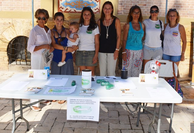 Campaña de recogida de alimentos y medicamentos para la protectora Aguiproan