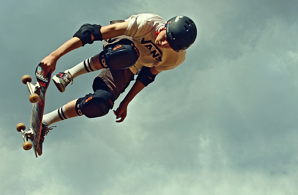 La concejalía de Igualdad de Águilas organiza una Jornada de Iniciación al Skate