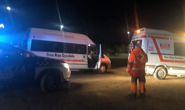 Interceptada en la playa de La Cola de Águilas una patera con siete inmigrantes 