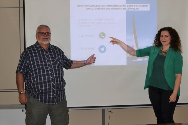 Águilas implanta la atención por WhatsApp y Telegram en su Oficina de Turismo
