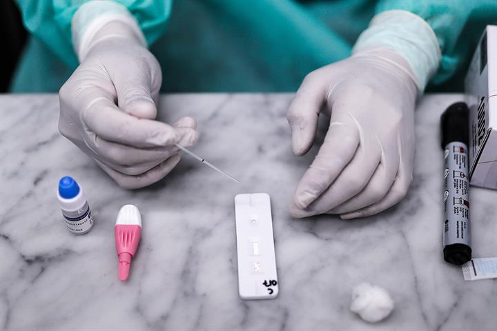 Águilas suma 12 nuevos contagios hoy domingo, pero bajan levemente los casos activos tras las altas médicas