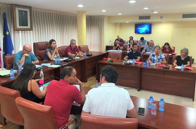 El Ayuntamiento insta al Gobierno regional a implantar en Águilas la Educación Secundaria Semipresencial para Adultos, el Bachillerato Nocturno y el Bachillerato de Artes