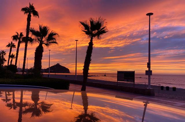 Águilas estará mañana lunes en alerta naranja por fenómenos costeros y amarilla por vientos de hasta 90Km/h