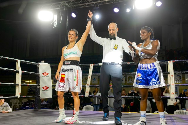 La boxeadora Mary Romero se corona en Águilas