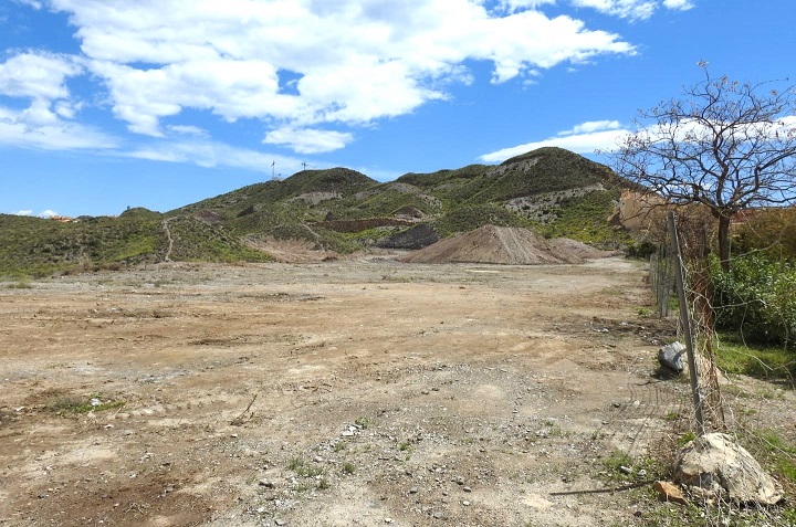 El Ayuntamiento de Águilas propone sanciones de más de 80.000 € por las roturaciones de Bella Águilas