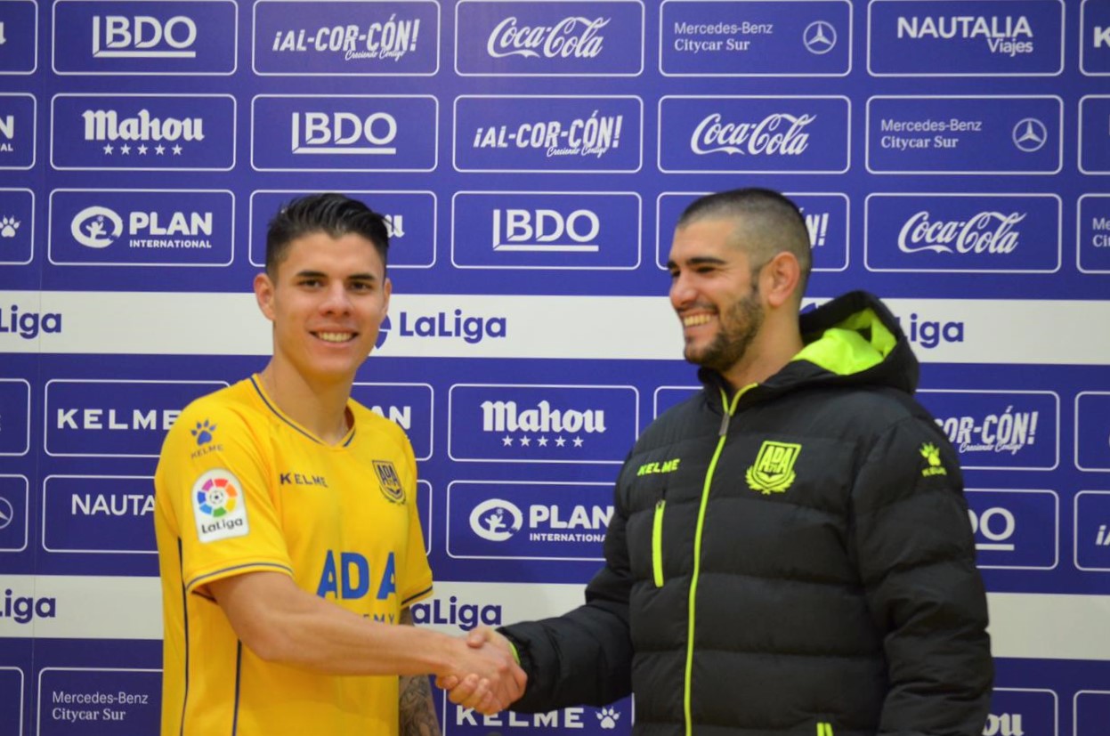 Un acuerdo entre el Águilas FC y la Agrupación Deportiva Alcorcón lleva al jugador Rebollo hasta el club madrileño 