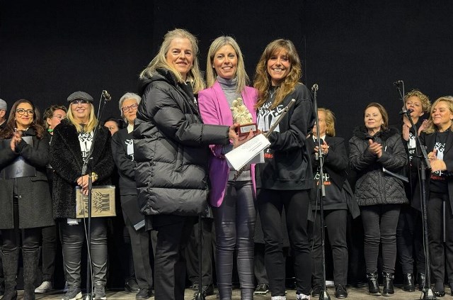 El Encuentro de Corales en Navidad reúne a cuatro agrupaciones sobre el escenario de La Glorieta de Águilas