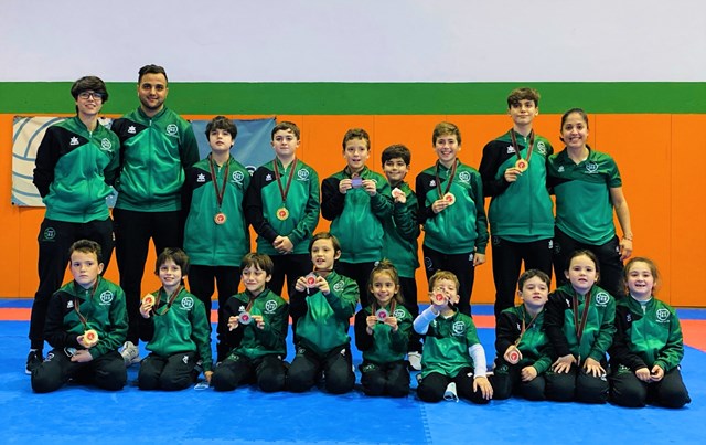 Nintai logra 14 medallas y el puesto como mejor club en el campeonato regional de kárate de Cieza