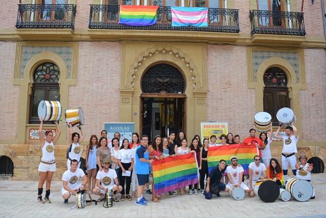 Águilas se suma a los actos reivindicativos con motivo del Día del Orgullo LGTBI