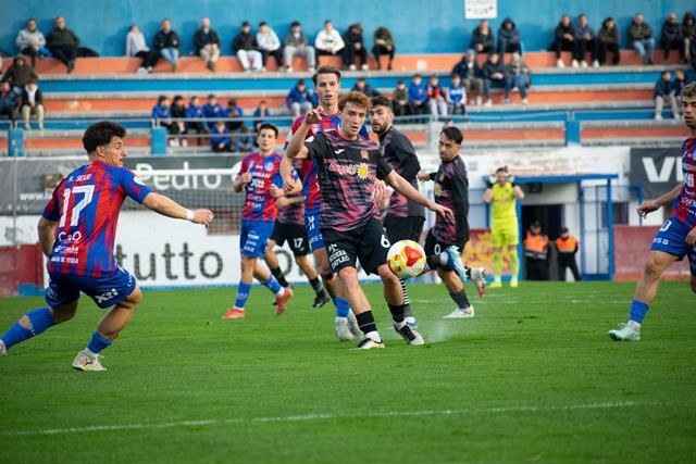 El Águilas vuelve a escalar a lo más alto