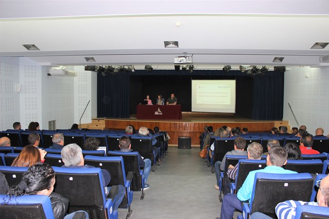 Asaja Águilas imparte una charla sobre las ayudas destinadas a la inversión en explotaciones agrarias