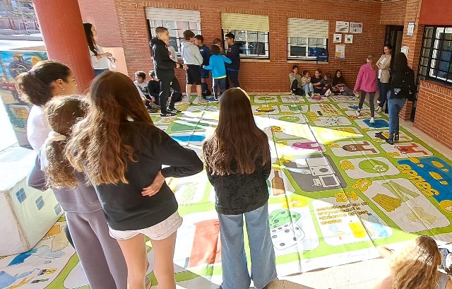 El Ayuntamiento y Ecoembes ponen en marcha la iniciativa “Al reciclar ganamos todos” en los colegios de Águilas