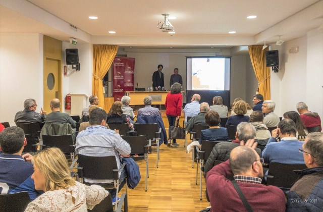 Exitosa conferencia sobre el comercio en Águilas en época romana