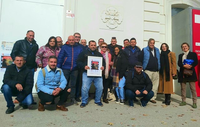 La Asociación Salud Mental Águilas participa en el certamen anual de cortometrajes con ‘Mereces vivir’, dirigido por Benito Rabal  