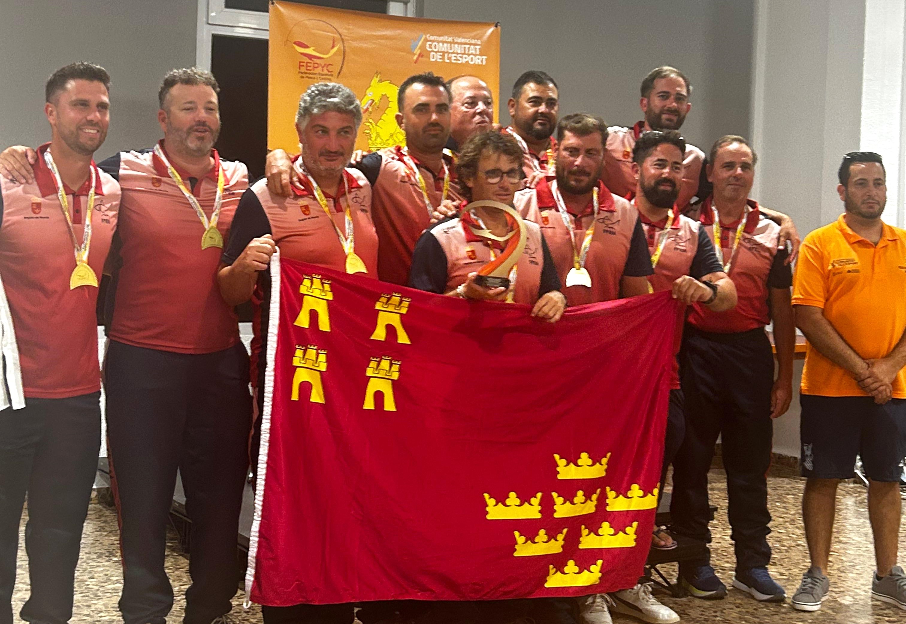 El aguileño Javier Robles se proclama campeón de España con la selección murciana de pesca