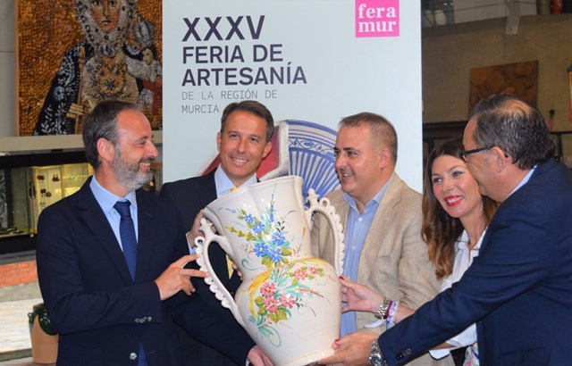 Este  jueves arranca en Lorca la Feria Regional de Artesanía con demostraciones, talleres, degustaciones y 4.000 m2 de exposición