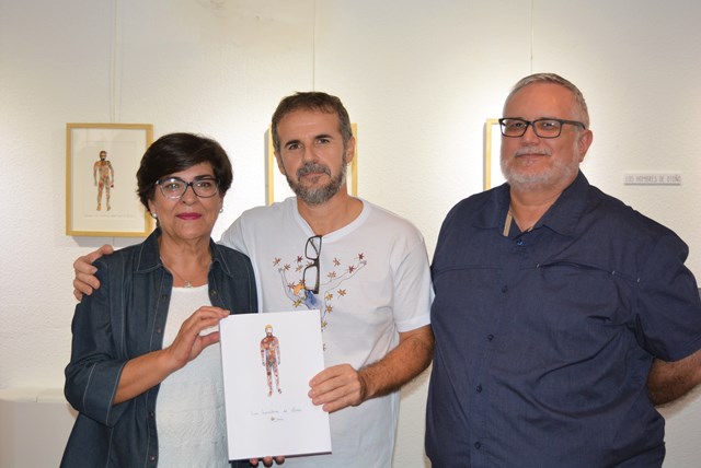 La Casa de Cultura de Águilas acoge la exposición ‘Los hombres de otoño’ de Pedro Gambi