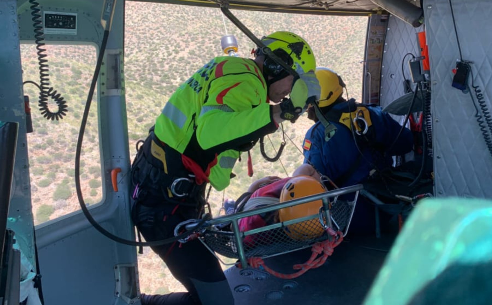 Una senderista cae por un terraplén de más de 10 metros cerca de Cabo Cope