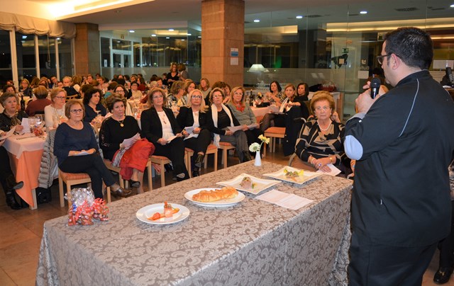 Las Amas de Casa de Águilas realizan su XXI Curso de Cocina