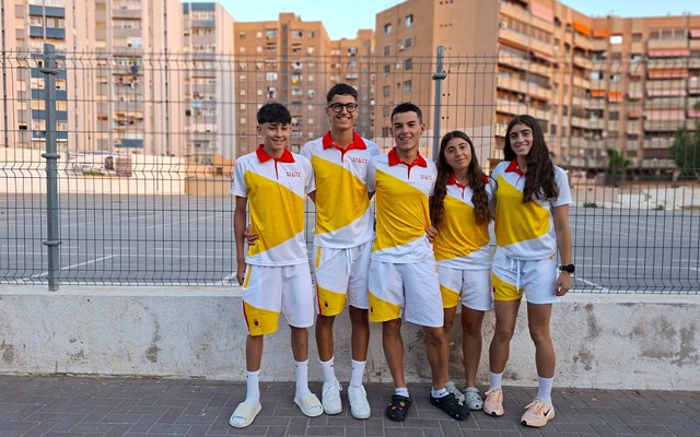 Varios deportistas aguileños compiten este fin de semana con la Selección Murciana en el Campeonato de España de Triatlón