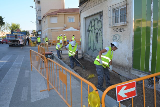 El Ayuntamiento de Águilas pone en marcha un programa de empleo y formación que permite la contratación de mayores de 30 años desempleados