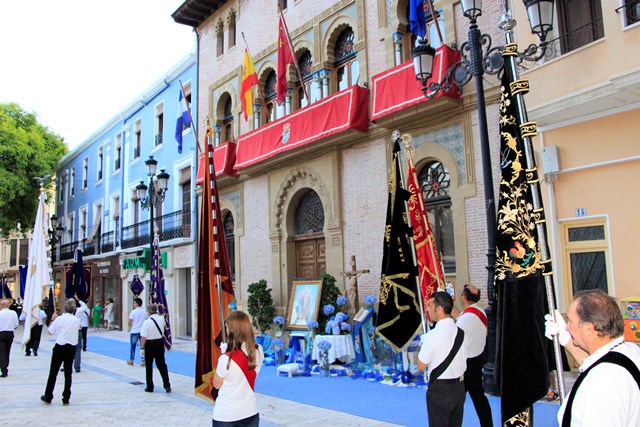 Cerca de un centenar de niños participaron ayer en la procesión del Corpus Christi de Águilas  