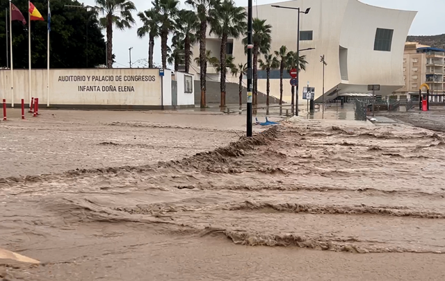 Águilas vivirá mañana miércoles otra jornada en alerta por lluvias y tormentas
