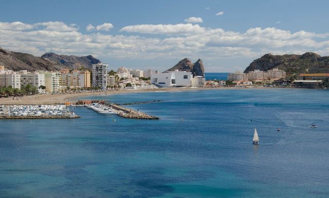 Aviso naranja por lluvias y tormentas este jueves y amarillo el viernes en Águilas