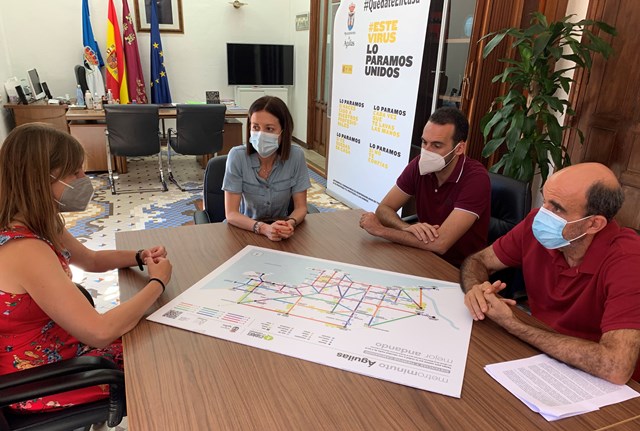 La gerente de “Ciudades que Caminan” visita Águilas