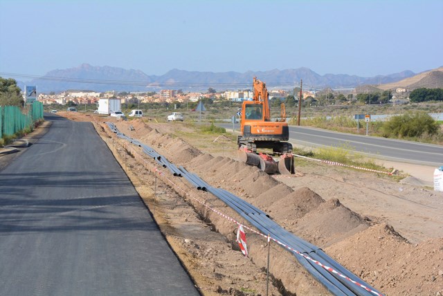 Comienzan en Águilas los trabajos de soterramiento del cableado aéreo paralelo al carril bici