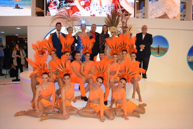 Águilas presume de carnaval y gastronomía en Fitur y muestra también su apuesta por el turismo deportivo 