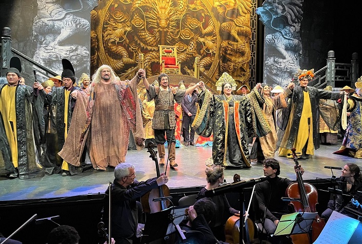 “Que nadie duerma” ante la magistral puesta en escena de Turandot