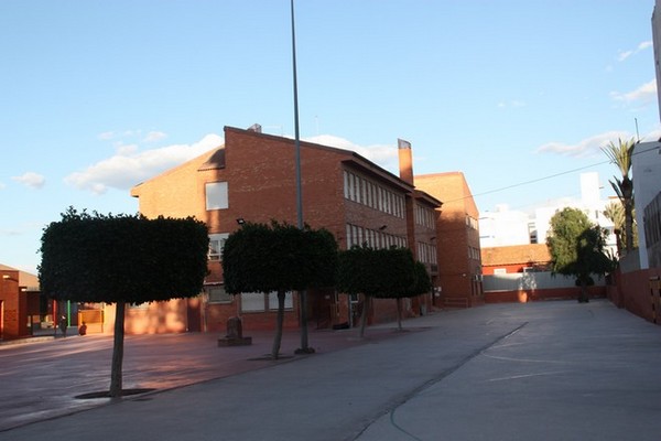 Trabajos de mejora en varios colegios de Águilas con cargo a los Fondos Covid