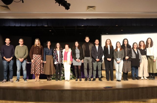 Una mesa redonda sobre violencia vicaria cierra los actos conmemorativos del 25N en Águilas