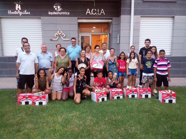 La Asociación de Comerciantes e Industriales de Águilas muestra su solidaridad con los niños saharauis