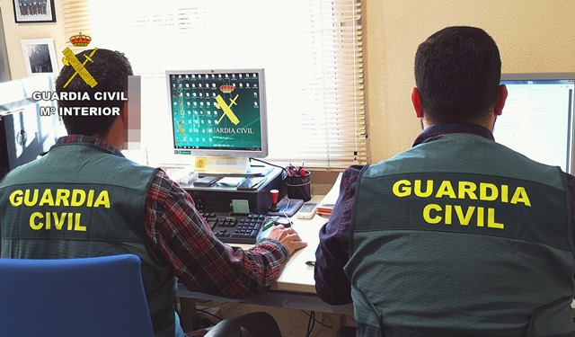 La Guardia Civil detiene en Águilas a 12 jóvenes por la presunta autoría de varios robos con violencia e intimidación