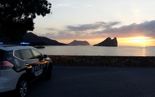 Policía Local de Águilas disuelve varios botellones durante el fin de semana
