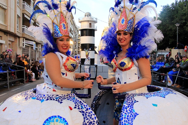 El lunes se abre la votación online para elegir entre los tres finalistas el cartel anunciador del Carnaval de Águilas 2027