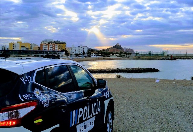 La Policía Local de Águilas identifica a dos menores presuntamente implicados en un robo con violencia e intimidación