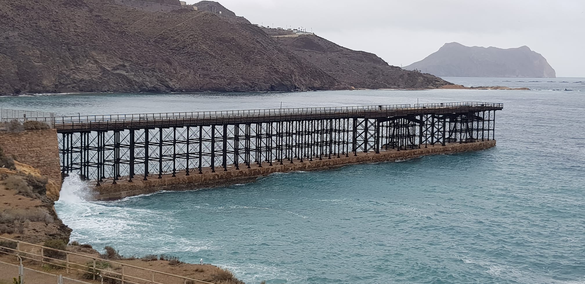 Águilas estará mañana en alerta naranja y el viernes en amarilla por fuertes vientos