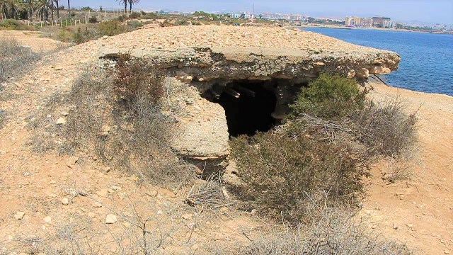 El Ayuntamiento de Águilas presenta el proyecto de puesta en valor de tres búnkeres de la guerra civil española  