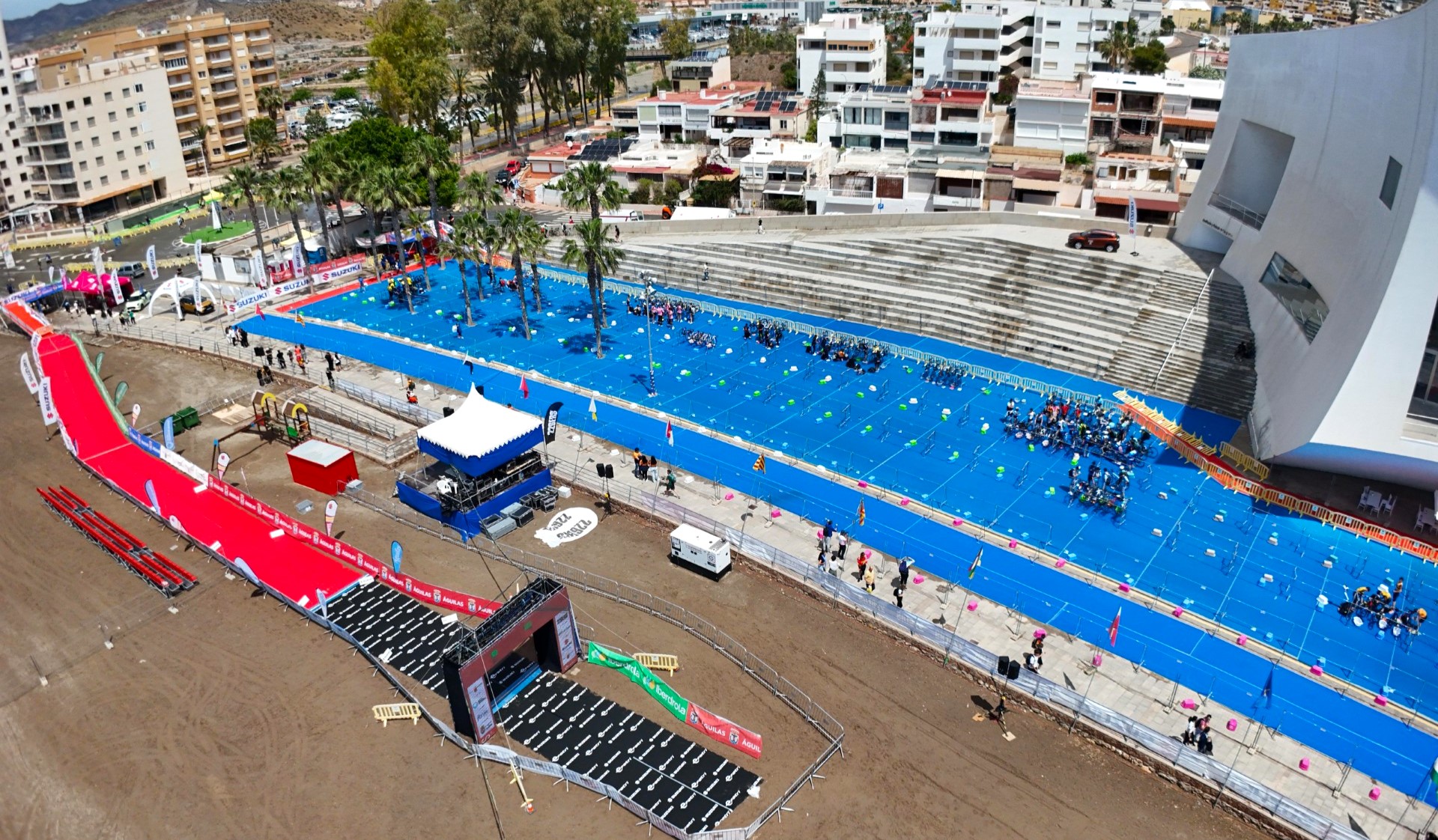 El Triatlón Marqués de Águilas genera un retorno de tres millones de euros y refuerza el posicionamiento de la ciudad como referente deportivo nacional