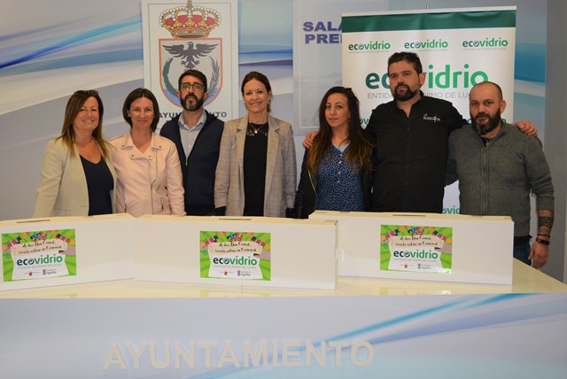 Ecovidrio entrega los premios a los hosteleros aguileños ganadores de la campaña ‘Lo dice Don Carnal, recicla vidrio en Carnaval’