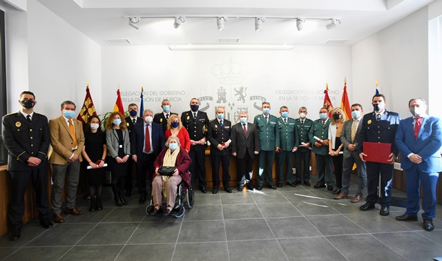 La Guardia Civil de Águilas galardonada con la Medalla al Mérito de la Protección Civil 