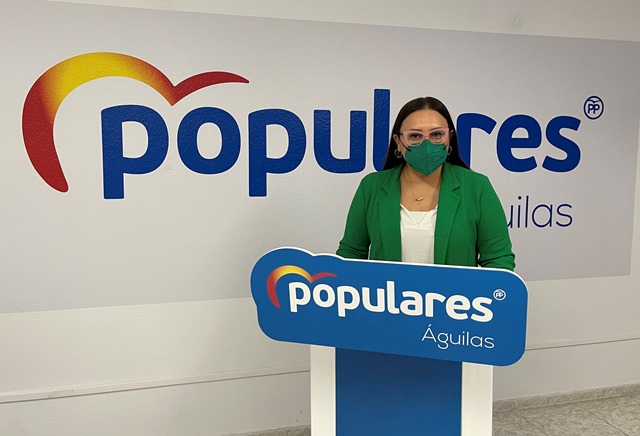 El PP satisfecho “por haber logrado que trece empresas se ahorren 44.000 euros por la bonificación del canon de explotación del puerto”