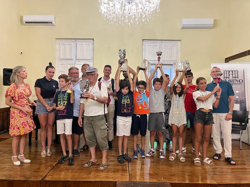 Más de medio centenar de jugadores participan en el Torneo de Ajedrez Casino de Águilas